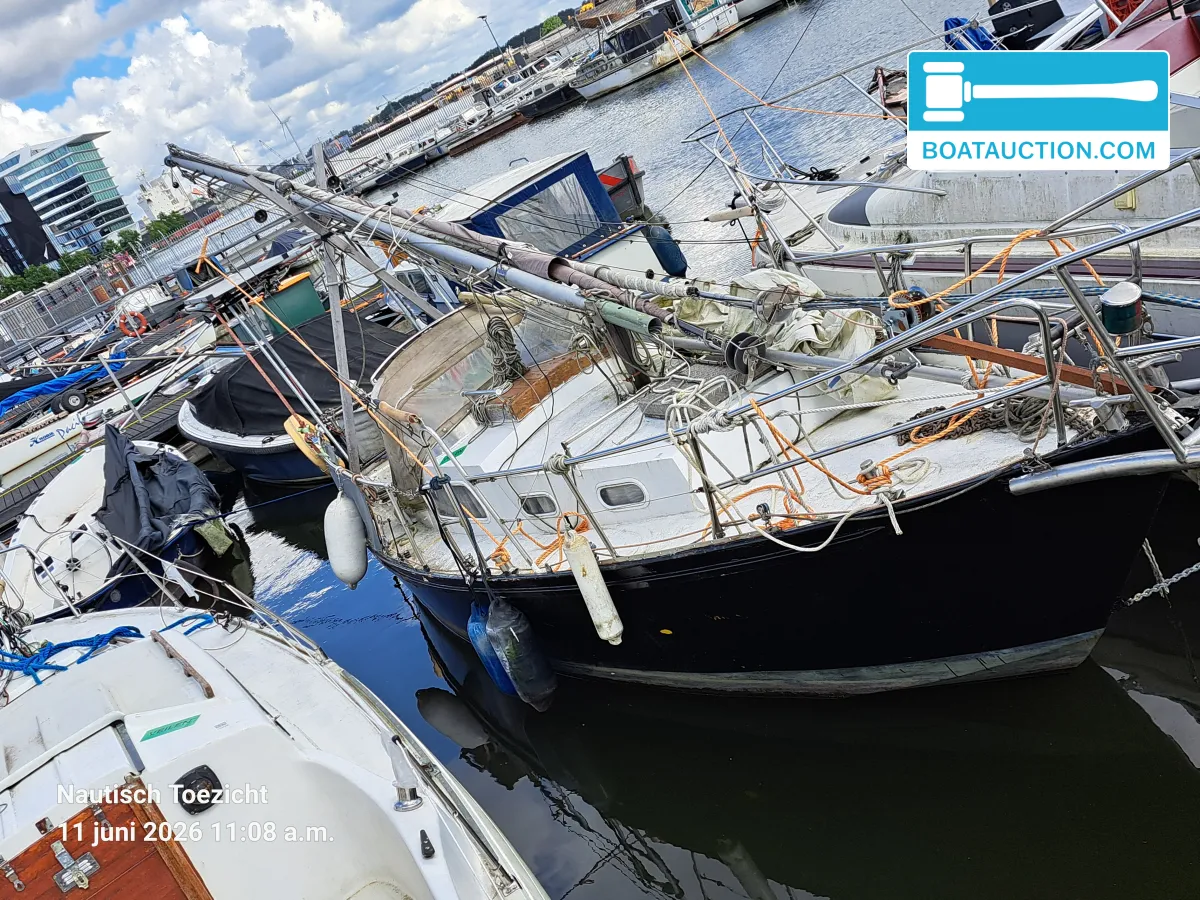 Kajuitzeilboot 860 de segunda mano en venta