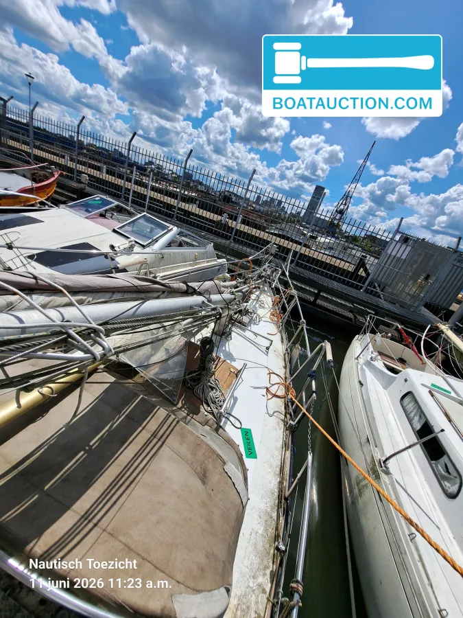 Kajuitzeilboot 860 de segunda mano en venta
