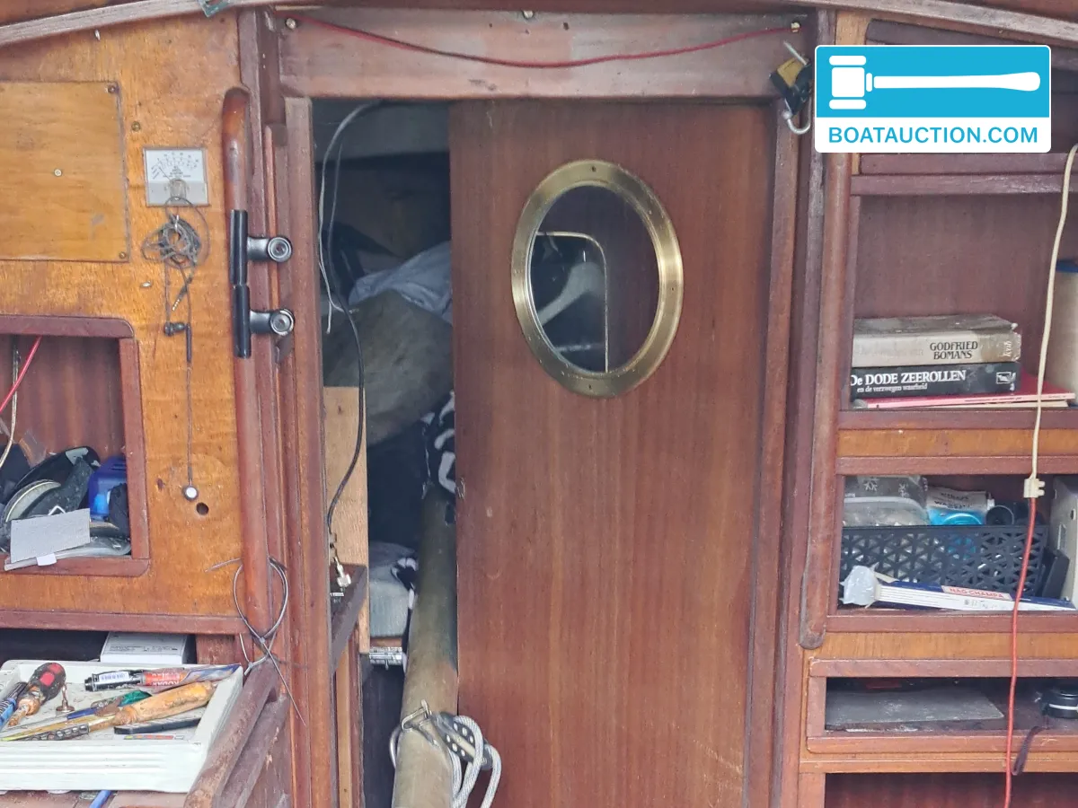 Kajuitzeilboot 820 de segunda mano en venta