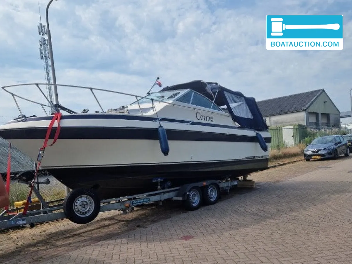 Century boats 7000 usata in vendita
