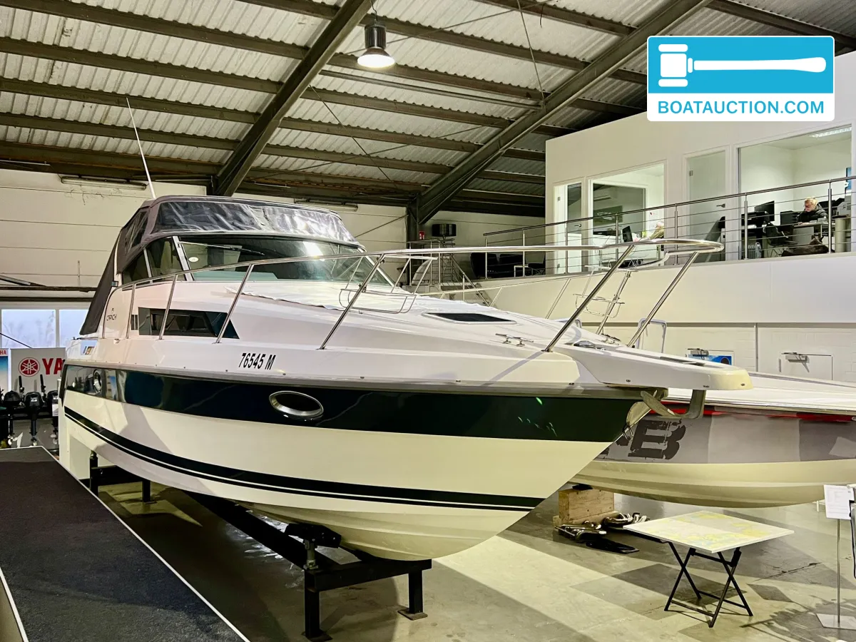Cranchi 32 Cruiser usado à venda