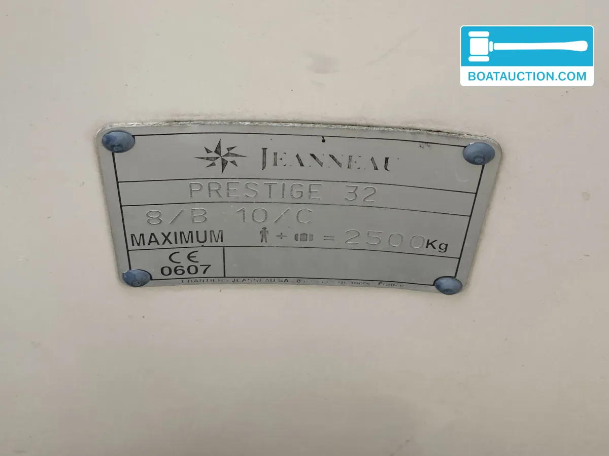 Jeanneau Prestige 32 de segunda mano en venta