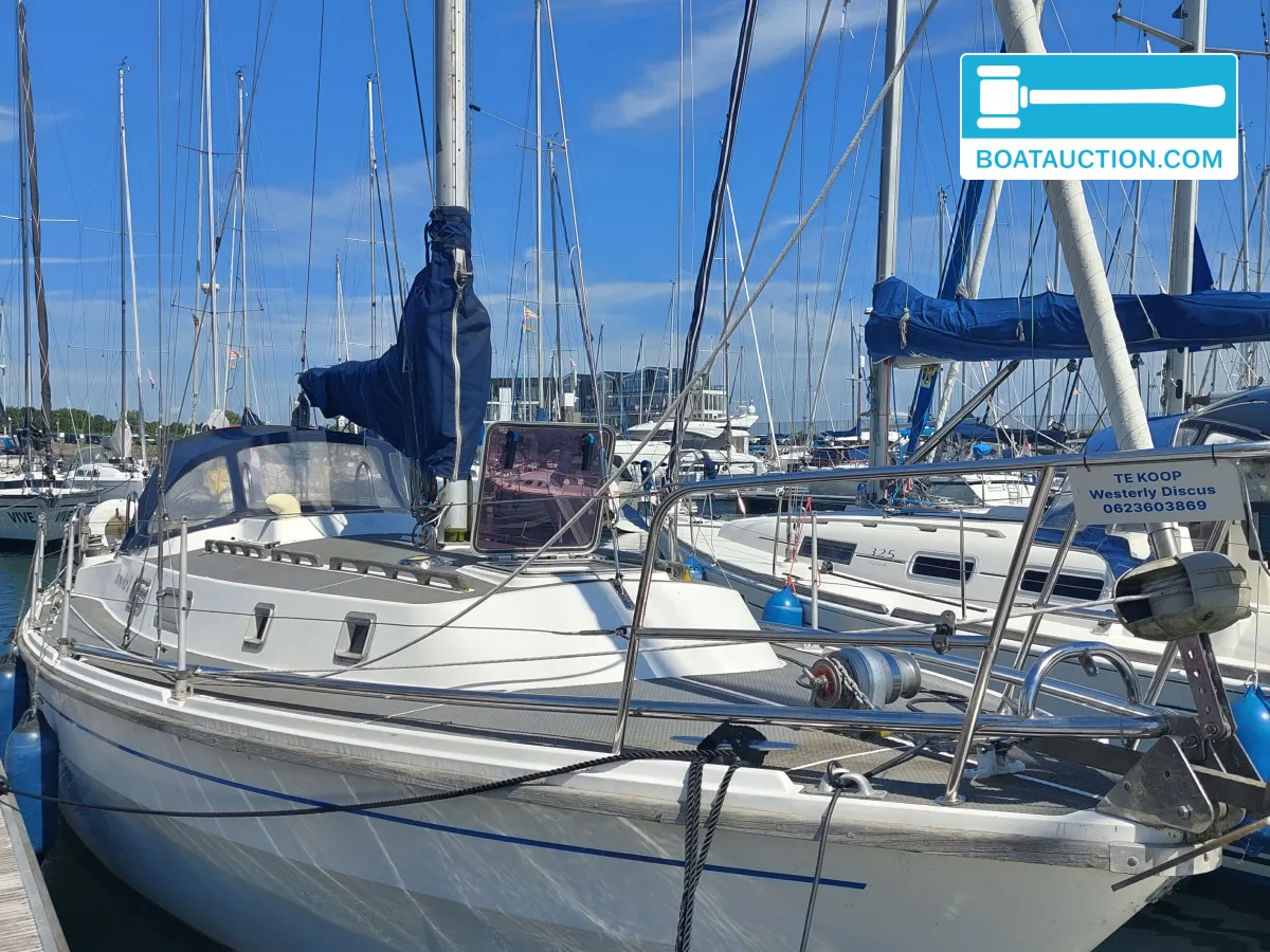Westerly Discus 33 usata in vendita