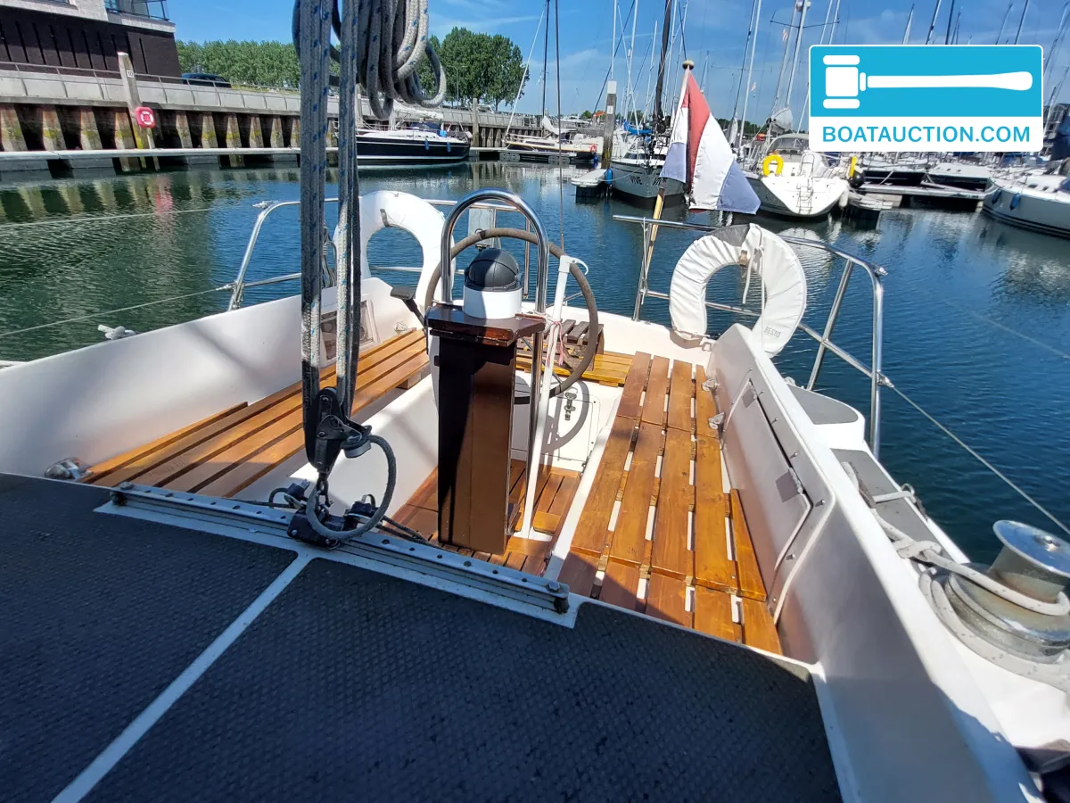 Westerly Discus 33 usata in vendita