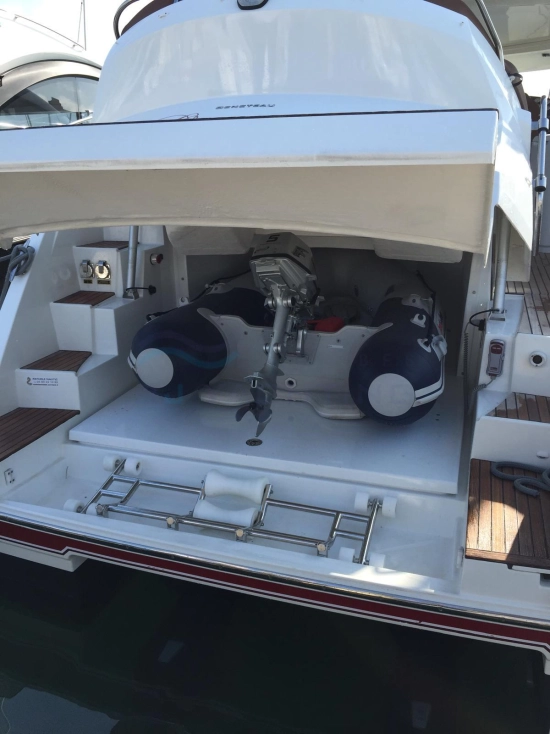 Beneteau Monte Carlo 42 Hard Top de segunda mano en venta