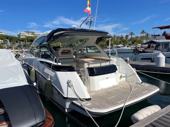 Beneteau GT40 Hard Top de segunda mano en venta