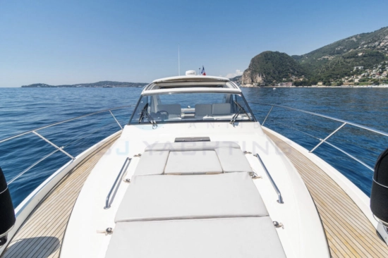 Bavaria Yachts 40 Sport HT usado à venda