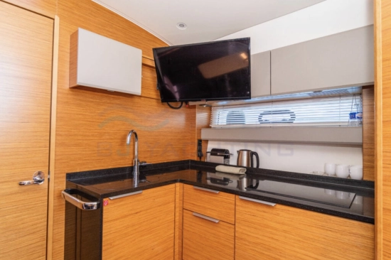 Bavaria Yachts 40 Sport HT usado à venda