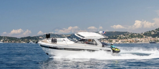 Bavaria Yachts 40 Sport HT usado à venda