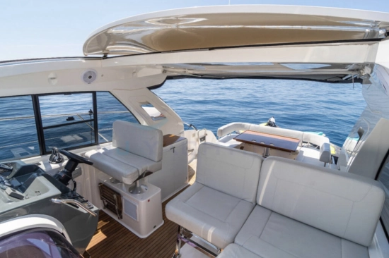 Bavaria Yachts 40 Sport HT usado à venda