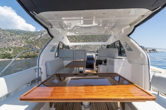 Bavaria Yachts 40 Sport HT usado à venda