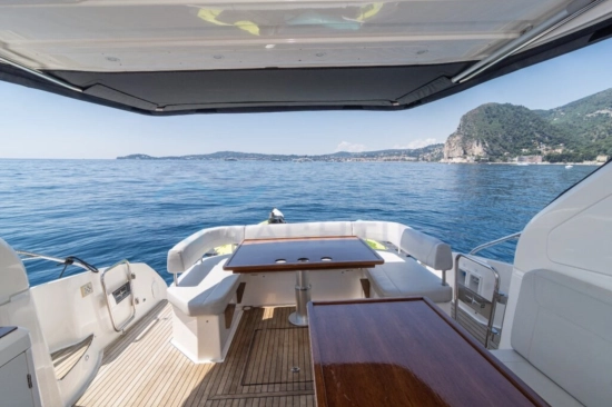 Bavaria Yachts 40 Sport HT usado à venda