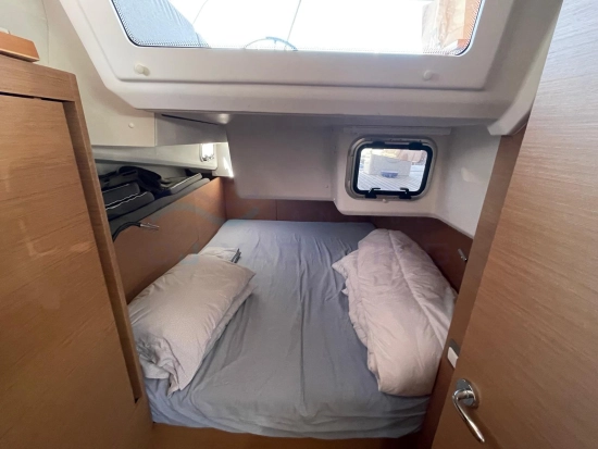 Jeanneau Sun Odyssey 440 usado à venda