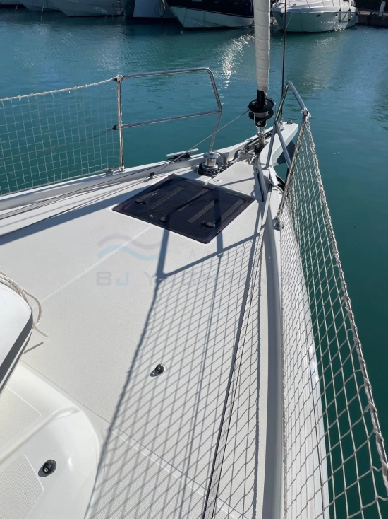 Jeanneau Sun Odyssey 440 usado à venda