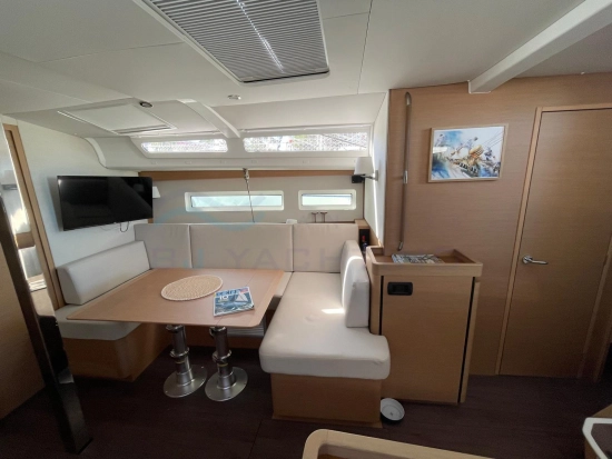 Jeanneau Sun Odyssey 440 usado à venda