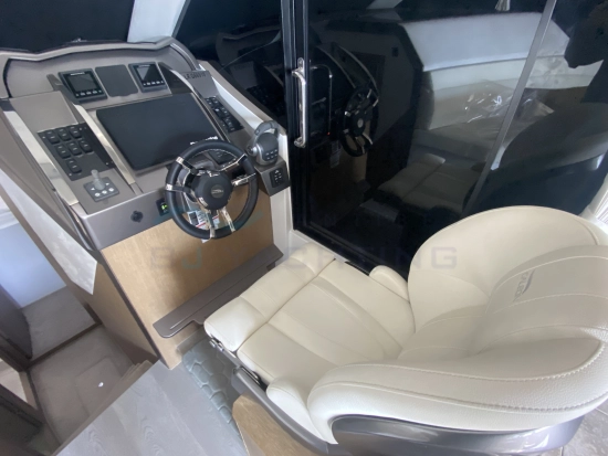 Galeon 360 Fly usata in vendita
