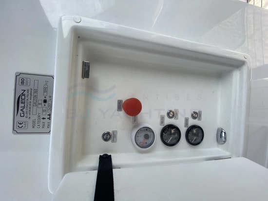 Galeon 360 Fly usata in vendita