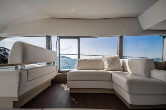 Prestige 520 Fly usata in vendita