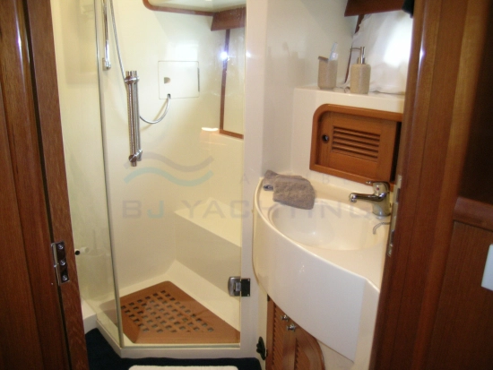 Adagio 48 sundeck usado à venda