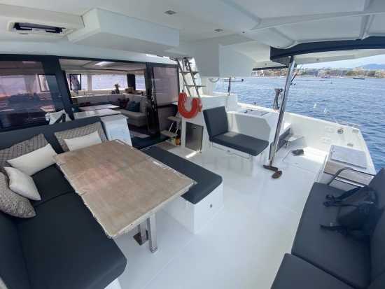 Fountaine Pajot Saona 47 usata in vendita