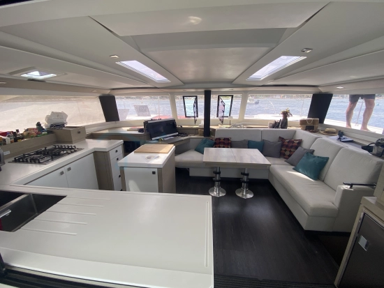 Fountaine Pajot Saona 47 usata in vendita