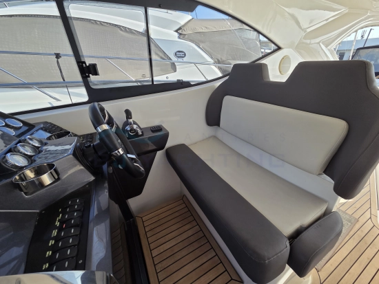 Galeon 405 HTL usata in vendita