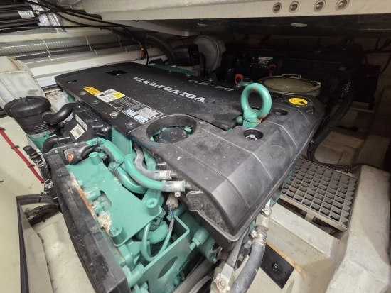 Galeon 405 HTL usata in vendita