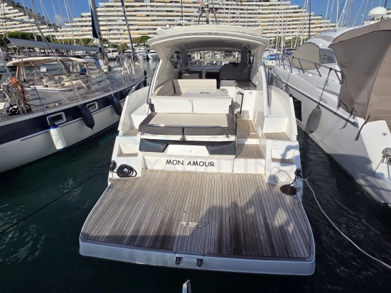 Galeon 405 HTL usata in vendita