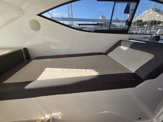 Galeon 405 HTL usata in vendita