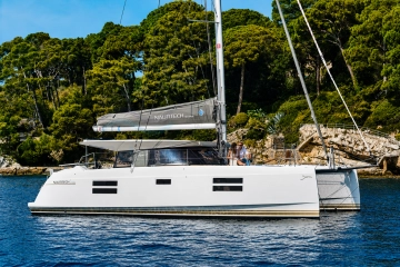 Nautitech 40 Open usado à venda