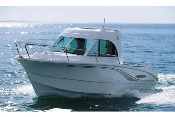 Beneteau Antares 620 HB OB usado à venda