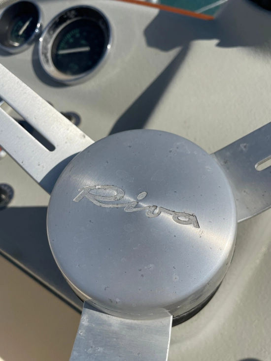 Riva Betram Sport Fish 25 usado à venda