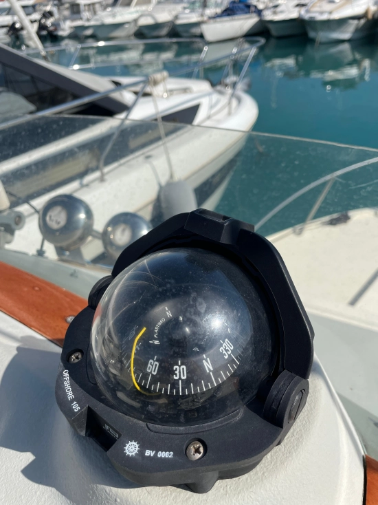 Riva Betram Sport Fish 25 usado à venda