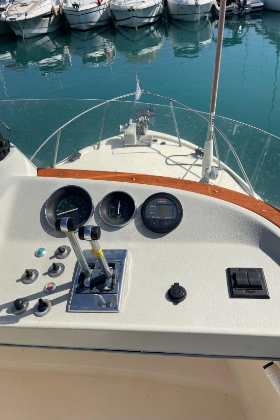 Riva Betram Sport Fish 25 usado à venda