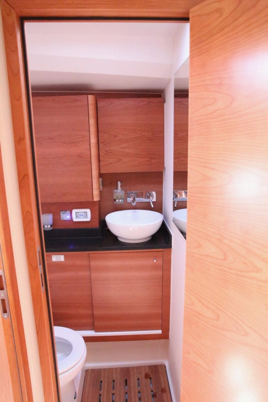 Hanse 588 de segunda mano en venta