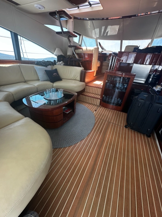 Fairline Squadron 58 usado à venda