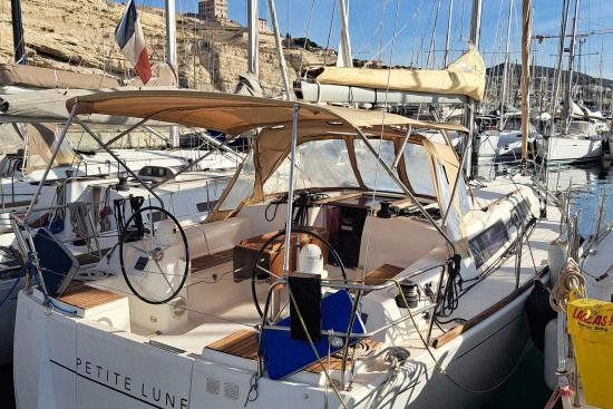Dufour Yachts Grand Large 375 usado à venda