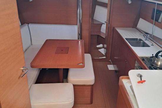 Dufour Yachts Grand Large 375 usado à venda