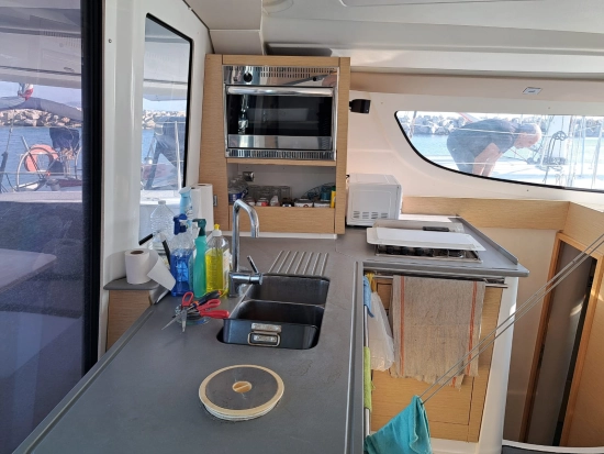 Fountaine Pajot LIPARI 41 usata in vendita