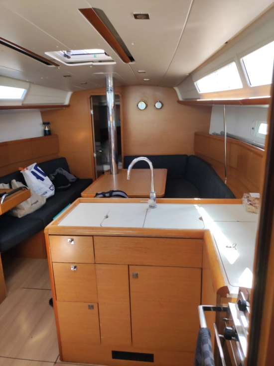 Jeanneau Sun Odyssey 379 usata in vendita