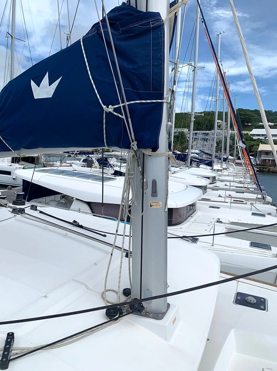 Lagoon 450 usata in vendita