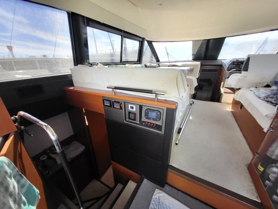 Jeanneau Prestige 450 usado à venda