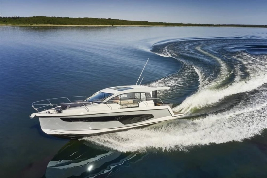 Sealine C335 nuevo en venta