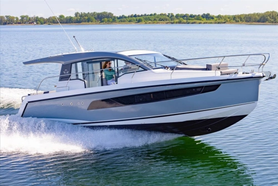 Sealine C335 nuevo en venta