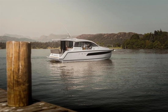 Sealine C335 nuevo en venta