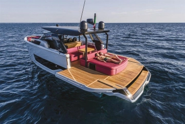 Cranchi A46 nuova in vendita