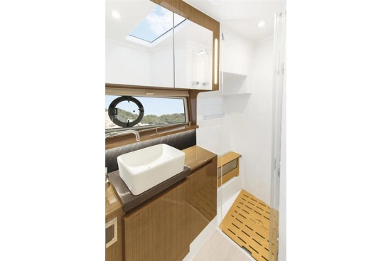 Sealine C430 nuevo en venta