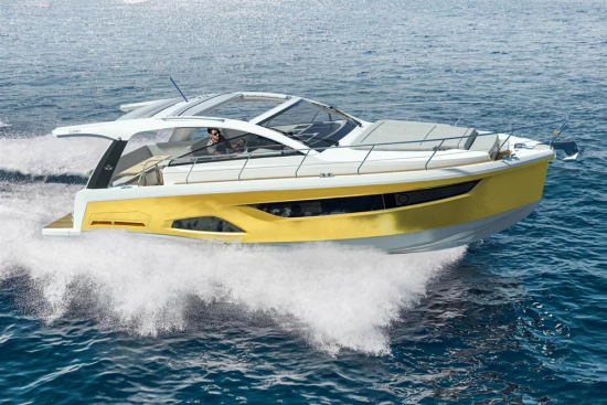Sealine S390 nuova in vendita