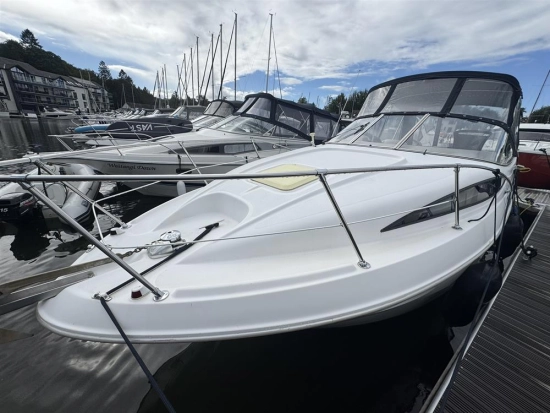 Bayliner 2655 Ciera usata in vendita