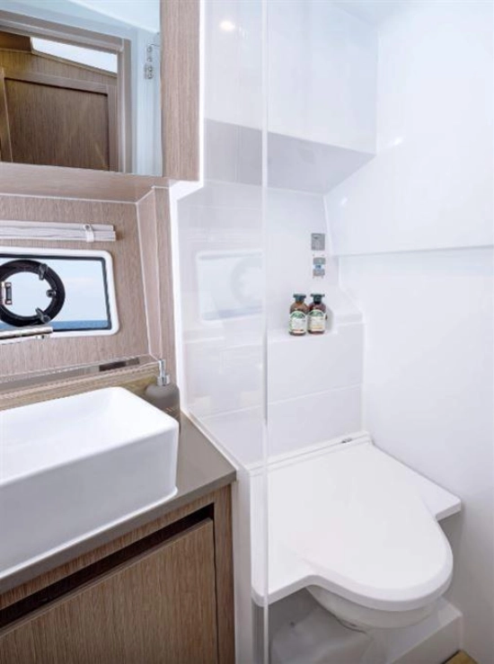 Sealine C335 de segunda mano en venta